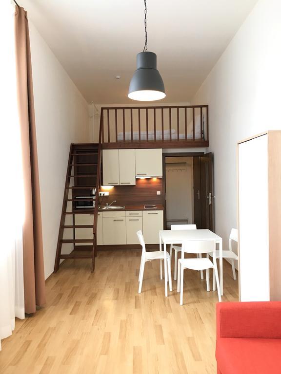 Pytloun Apartments ליברץ מראה חיצוני תמונה